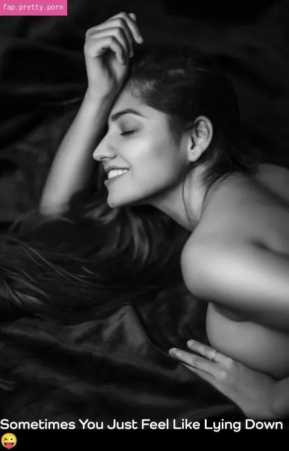Simran Kaur - Photo #09
