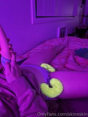 skinxskin