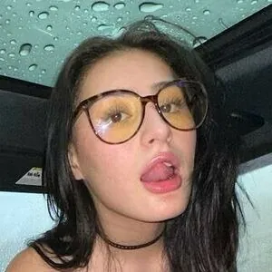 Skyelaynee