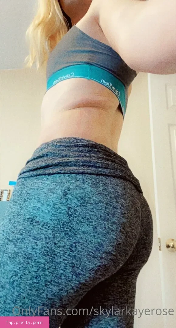 skylarkayerose - Photo #40