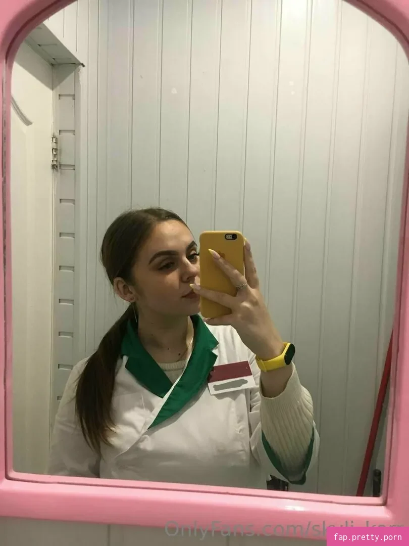 skyli_kerr - Photo #29