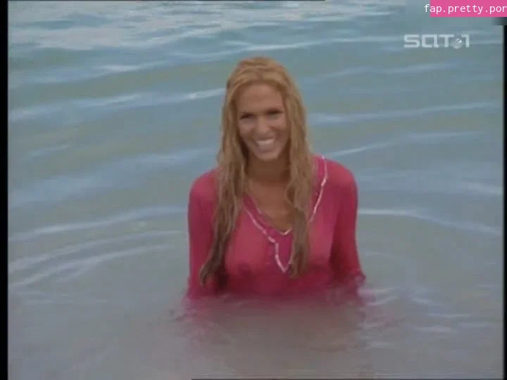Sonya Kraus - Photo #05