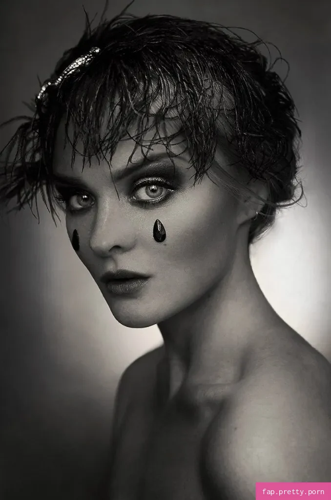 Sophie Katssby - Photo #82