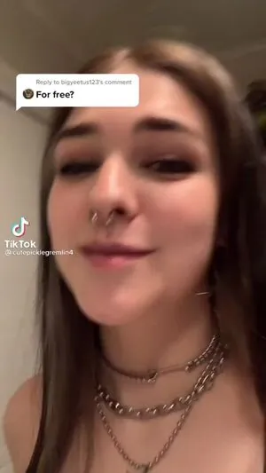 Sarah Lynne Marie