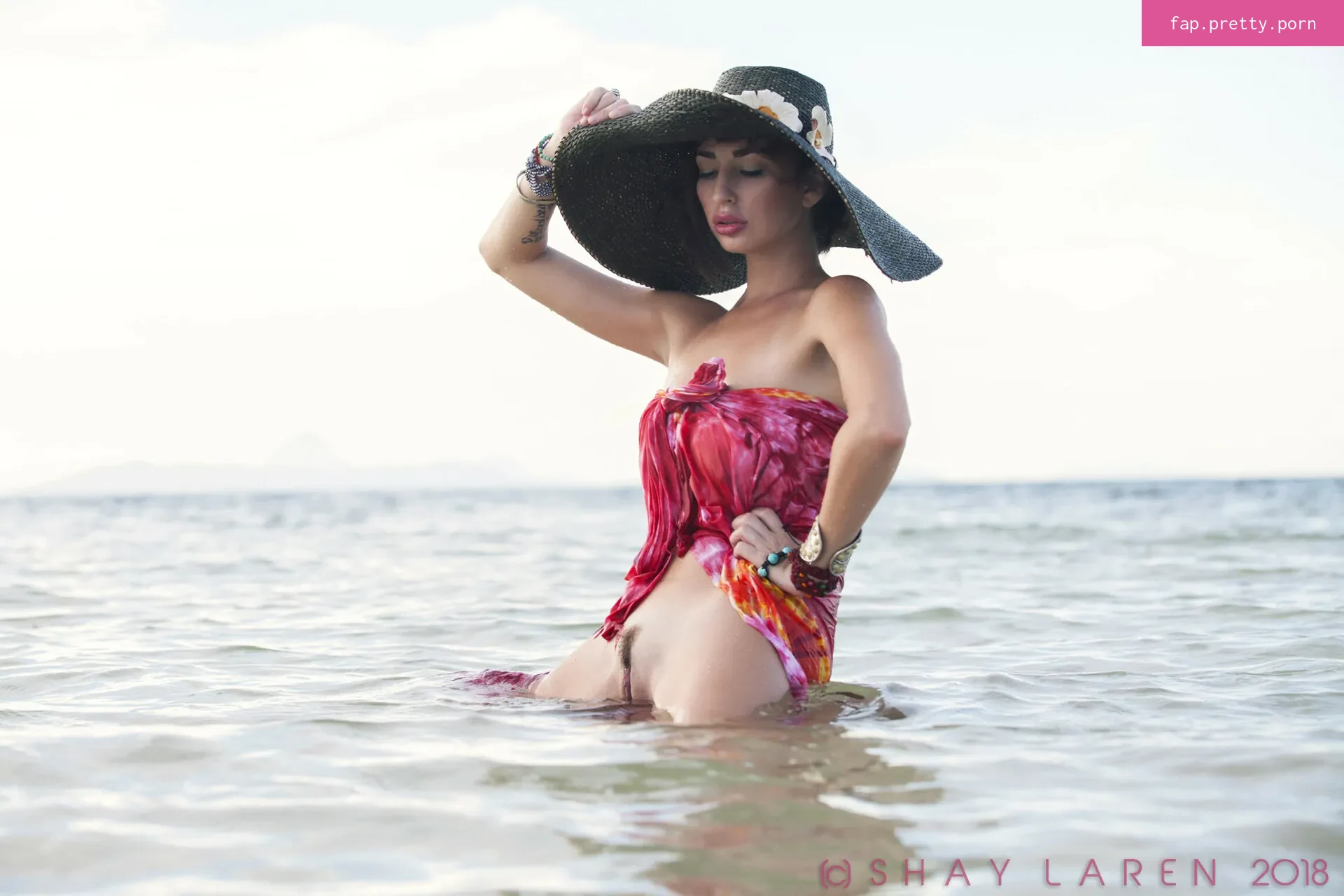 Shay Laren - Photo #05
