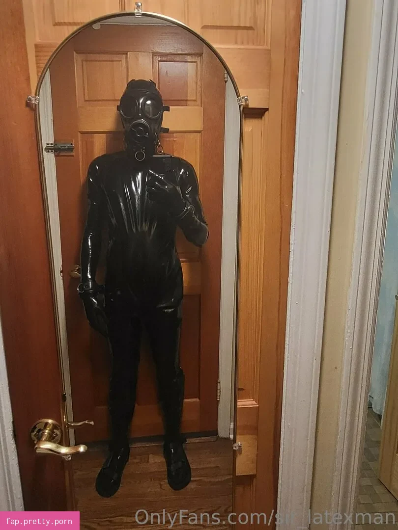 sir_latexman - Photo #26