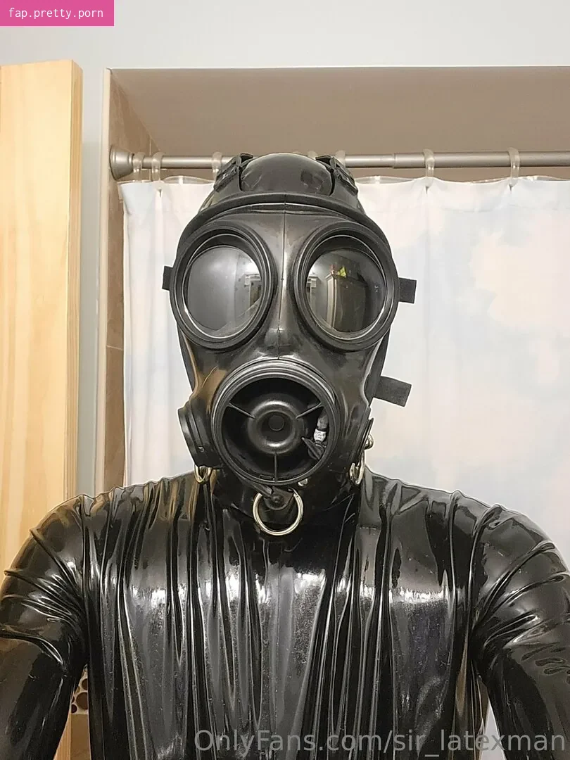sir_latexman - Photo #30