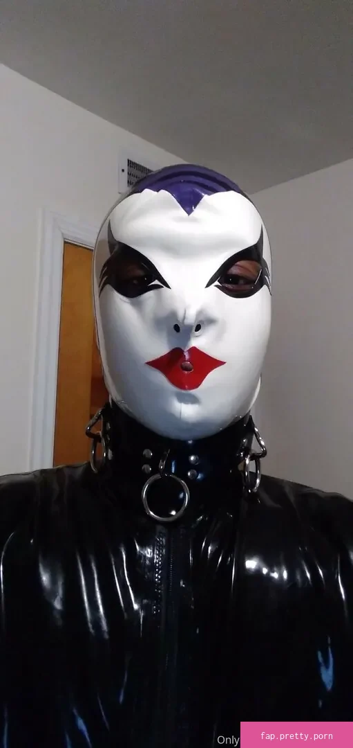 sir_latexman - Photo #35