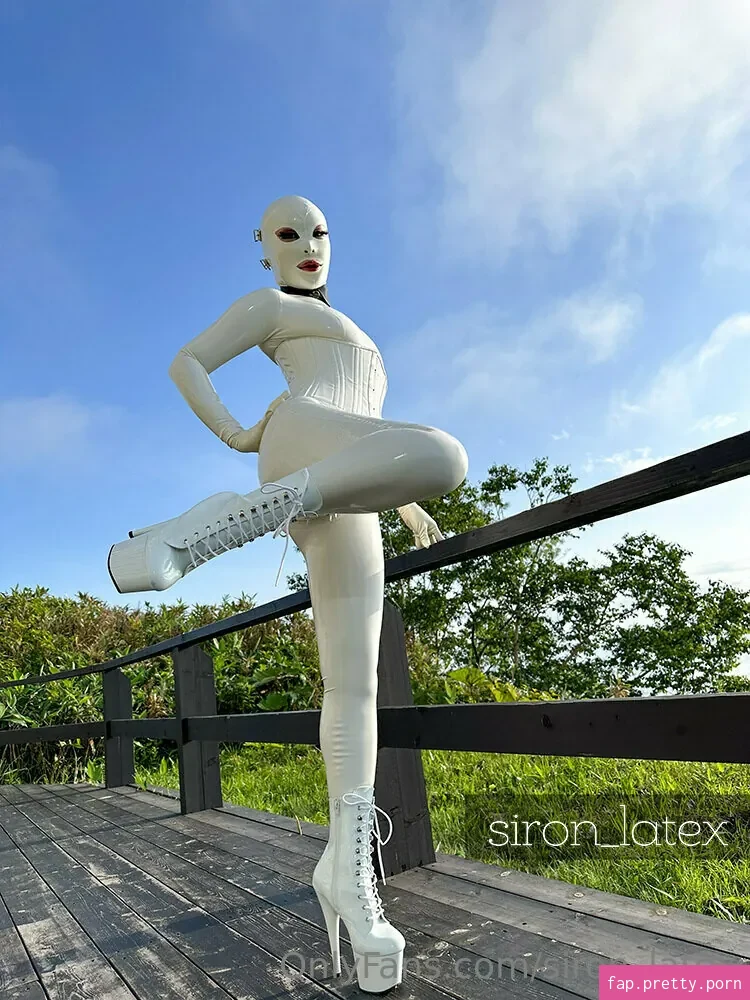 siron_latex - Photo #07