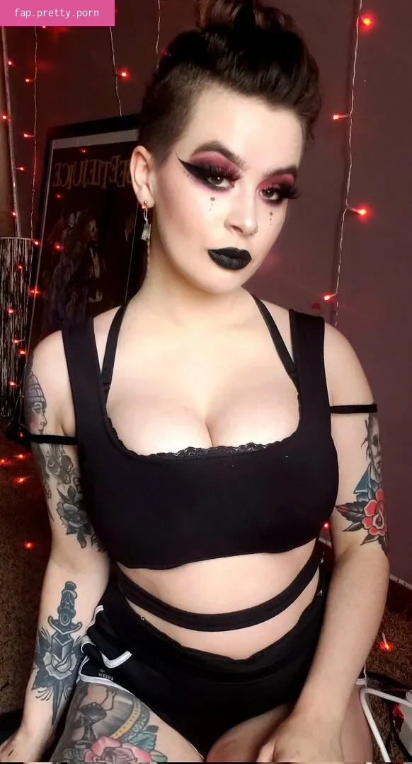 SlashleyTv - Photo #04