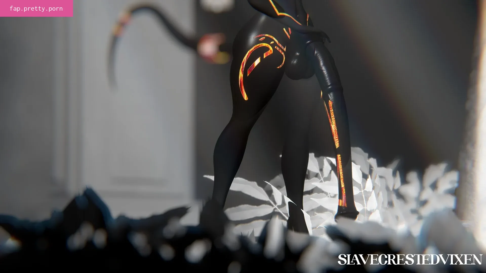 SlaveCrestedVixen - Photo #24