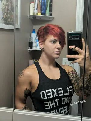 Synthetika Lynn