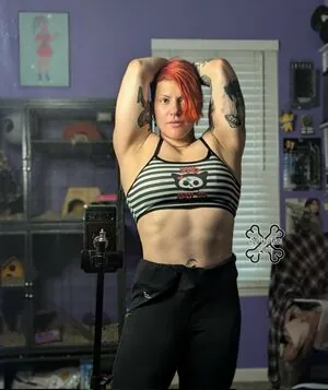 Synthetika Lynn
