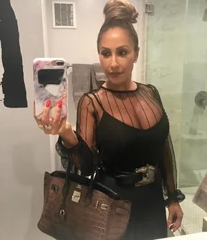 Sahar Manley