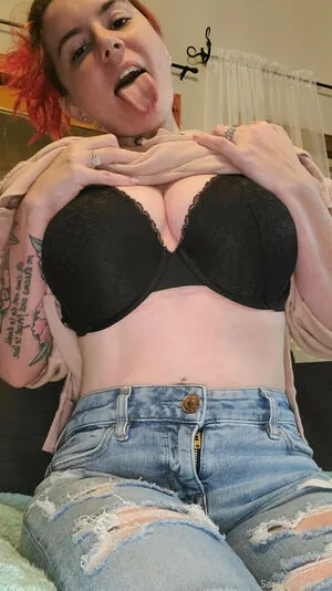 Sara Mills