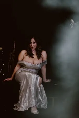 sari.mama.sita