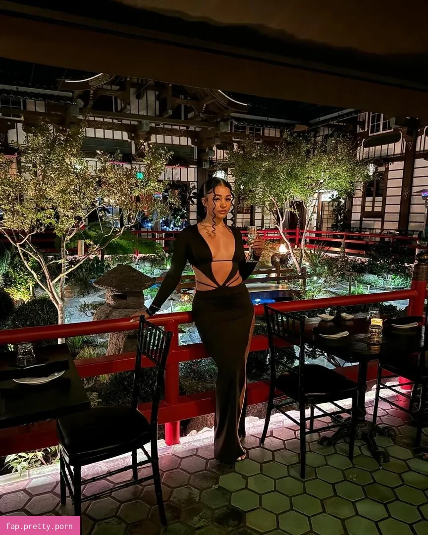 Scarlet May - Photo #12