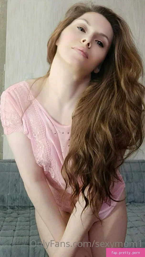 Sexy Mom - Photo #31