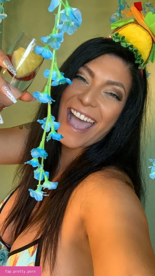 Shelly Martinez - Photo #82