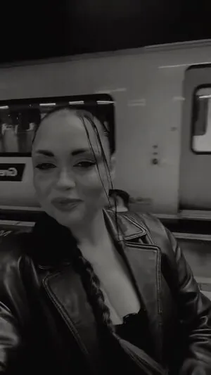 Shona Mcgarty