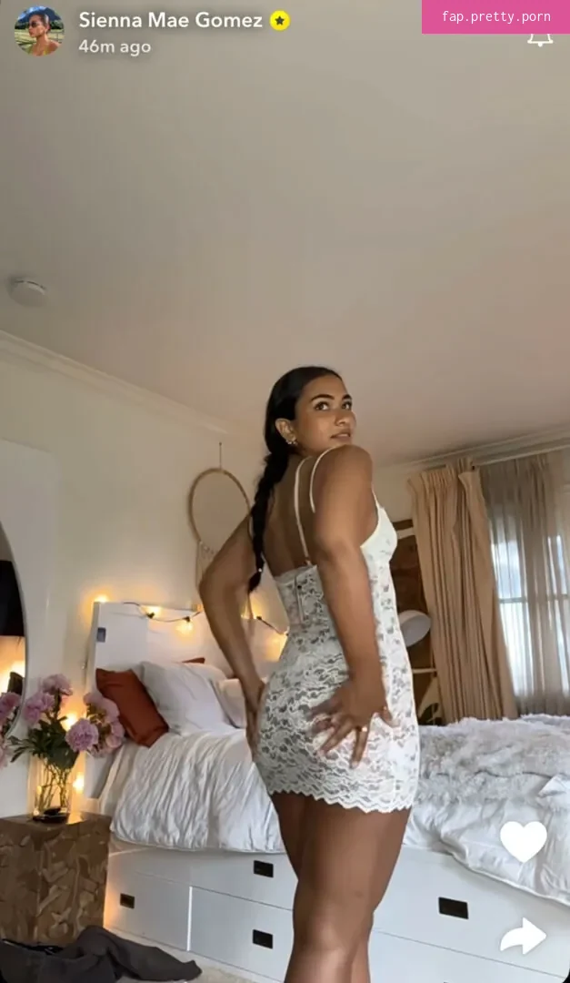 Sienna Mae Gomez - Photo #19