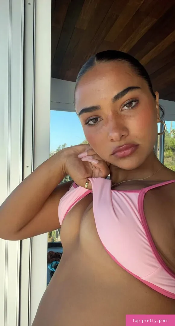 Sienna Mae Gomez - Photo #47
