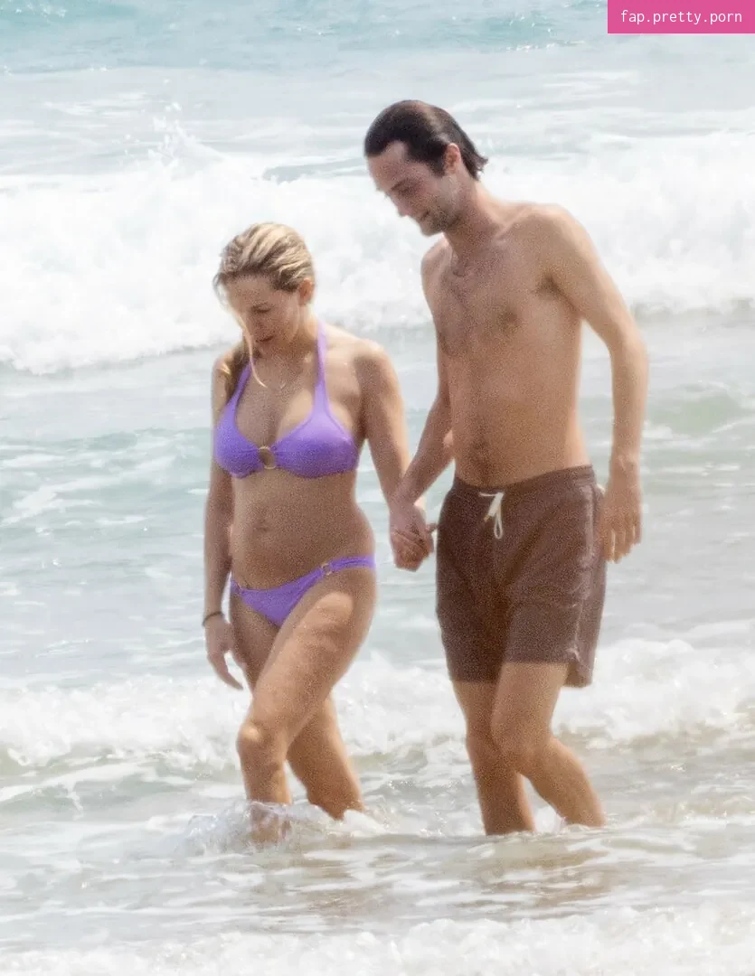 Sienna Miller - Photo #32