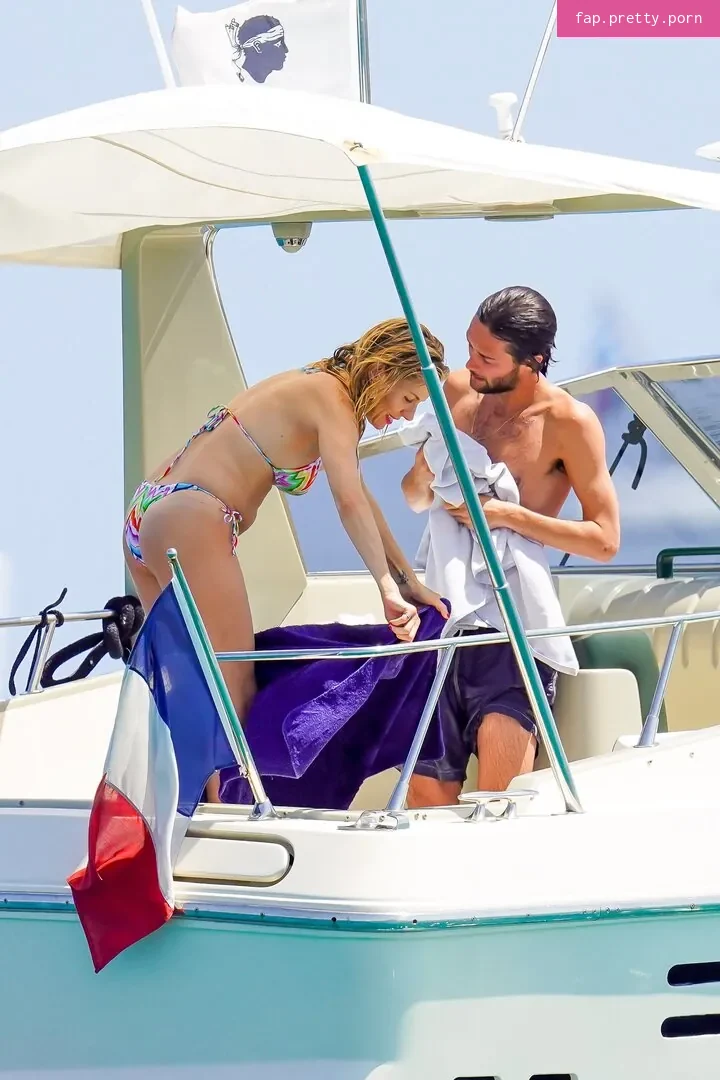 Sienna Miller - Photo #71