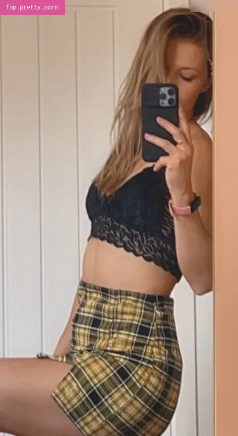 SmileyDani - Photo #64
