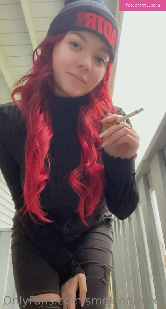 smokingredxx - Photo #16