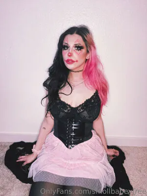 smollbabeyfree