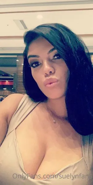 Suelyn Medeiros
