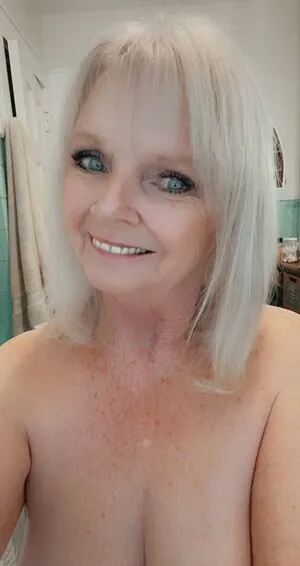 Salsa Nanny