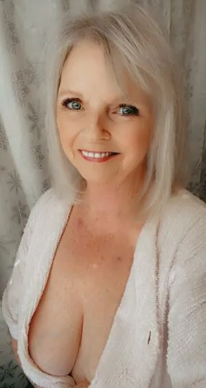 Salsa Nanny