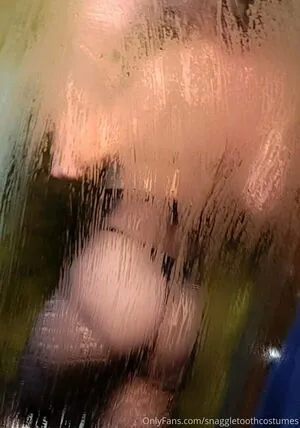 snaggletoothcostumes