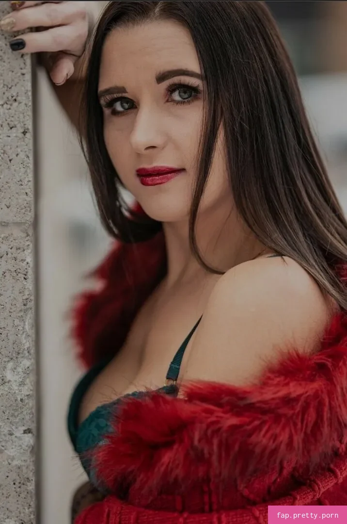 snowwhite069 - Photo #38