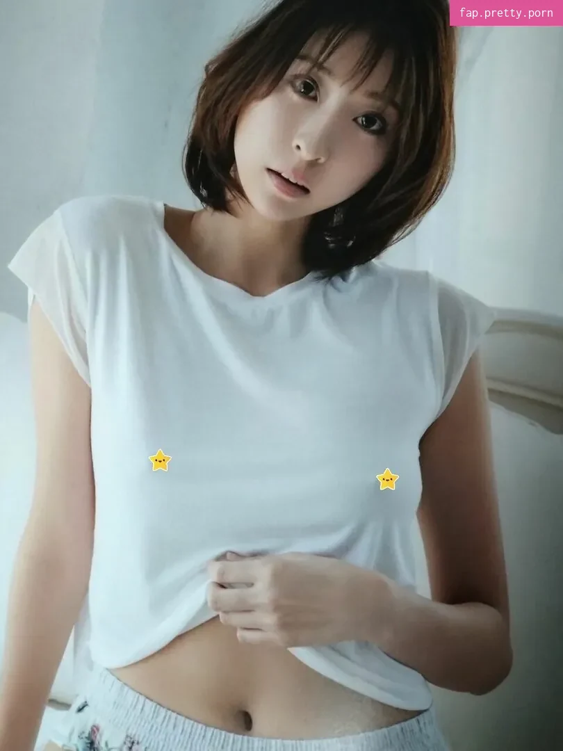Saki Ogata 緒方咲 - Photo #04