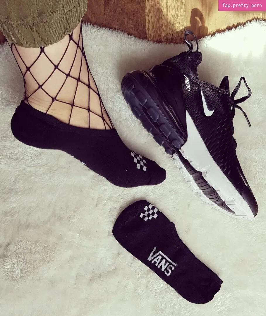 socksqueenforyou - Photo #12