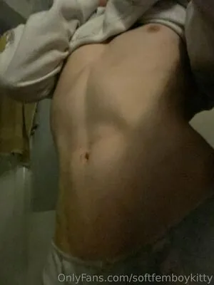 softfemininekitty