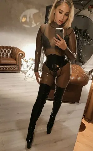 SophiaLarou