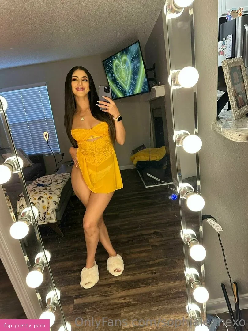 Sophialeonexo - Photo #95