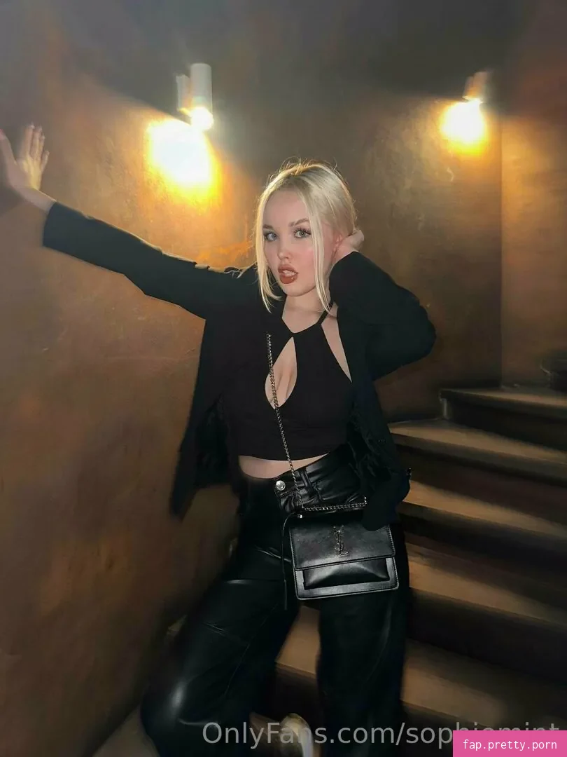 sophiebbface - Photo #18