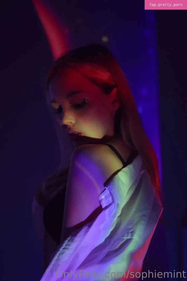 sophiebbface - Photo #27