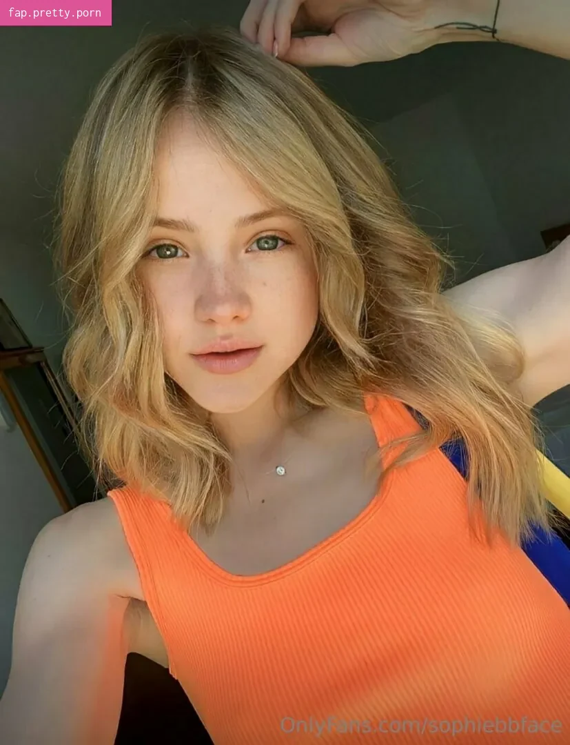 sophiebbface - Photo #13