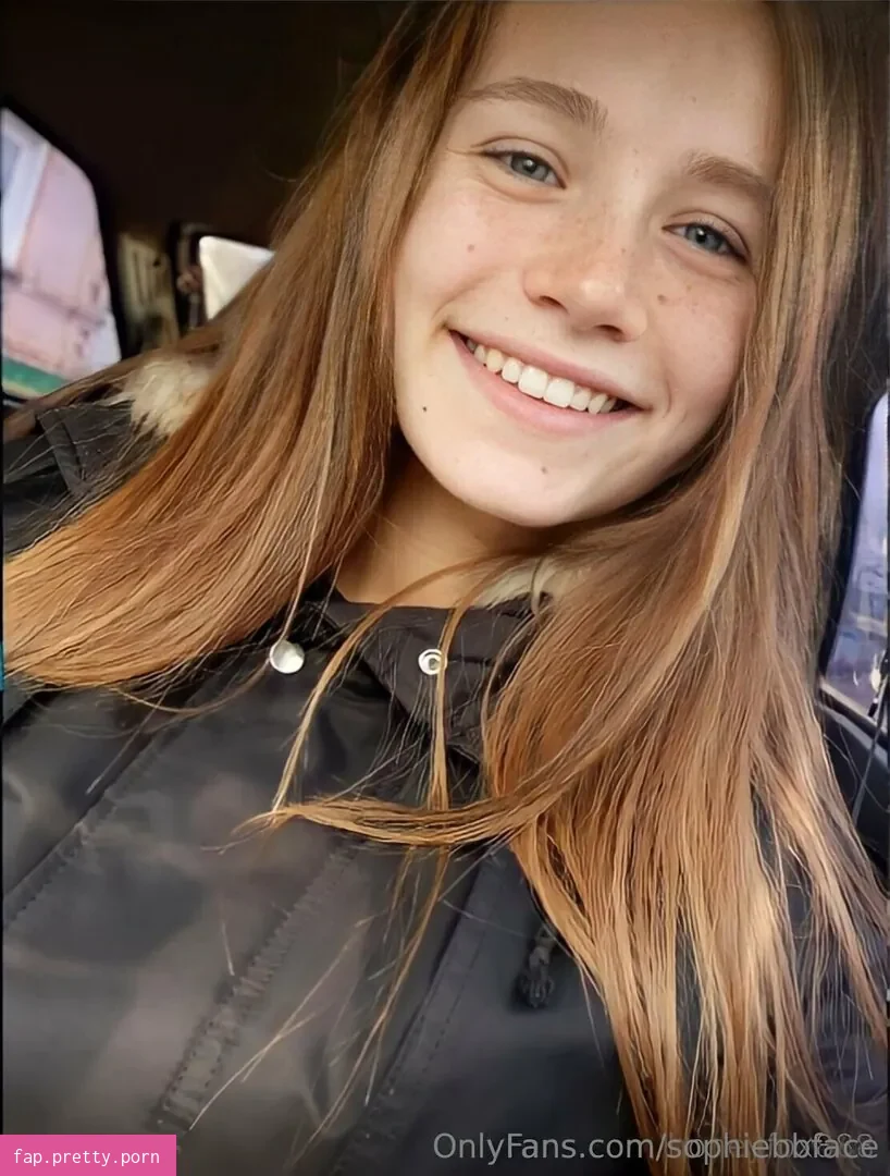 sophiebbface - Photo #87