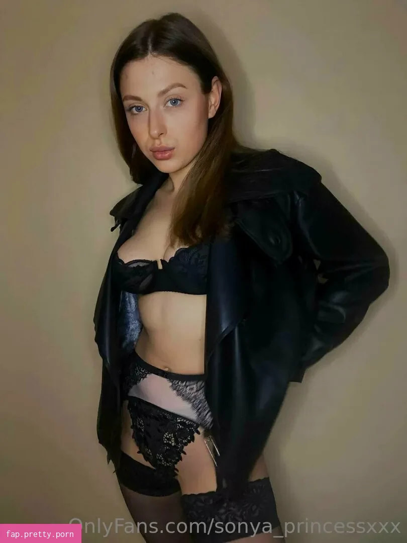 sonya_princessxxx - Photo #17