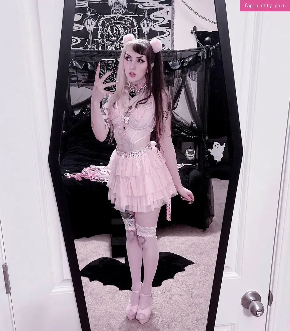 SpoilZoey - Photo #02