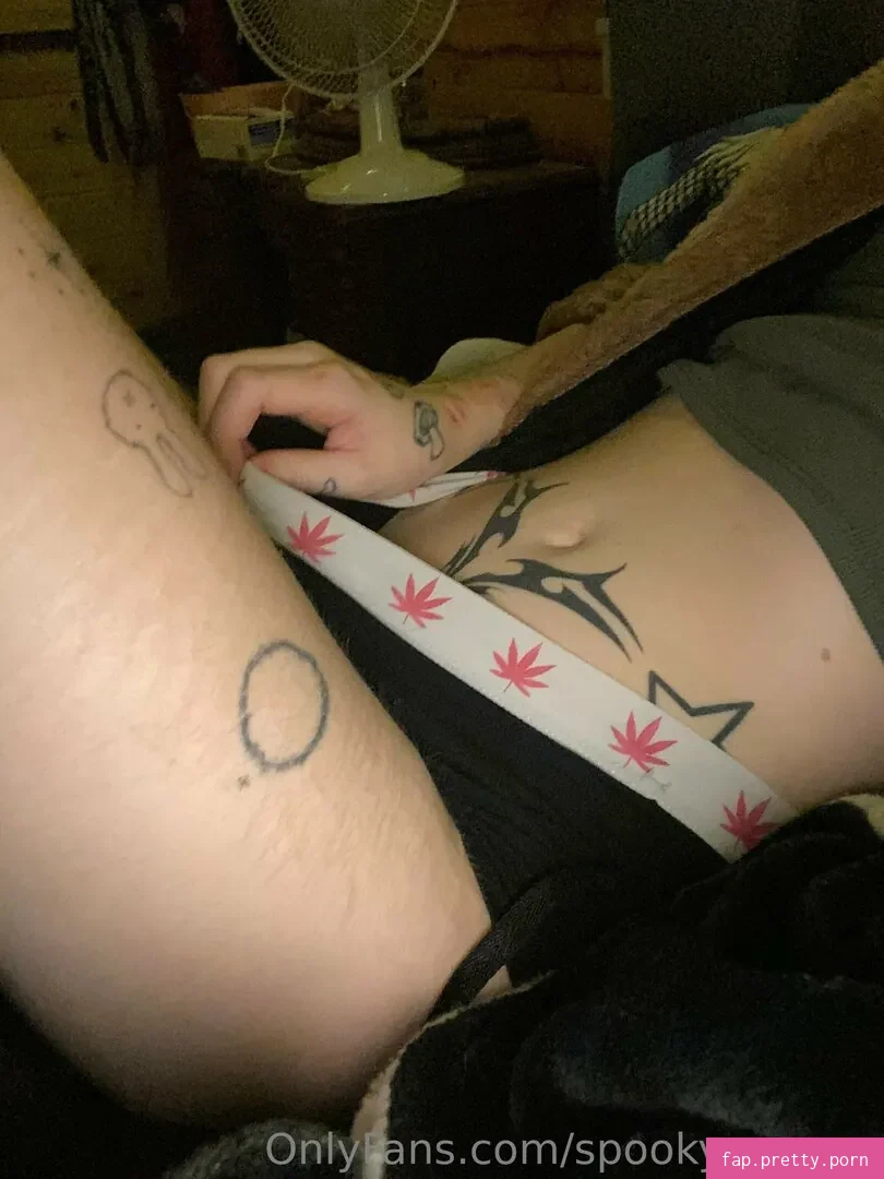 Spookypuppyy - Photo #50