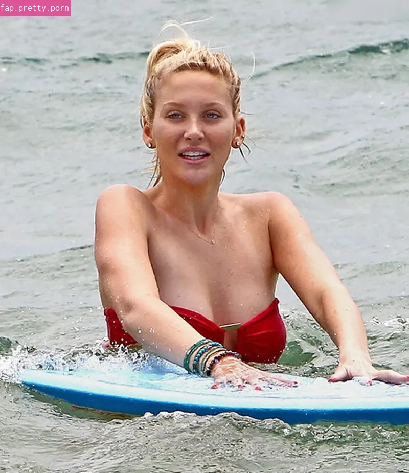 Stephanie Pratt - Photo #29