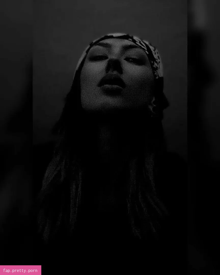 Suela Pahija - Photo #14